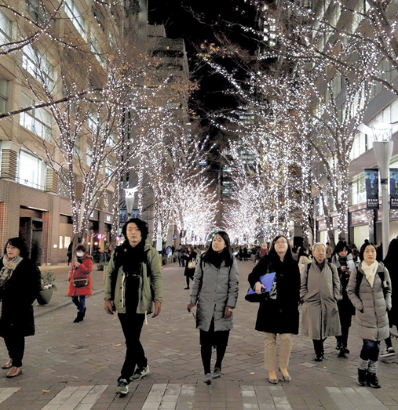 特集ワイド 秋冬春も イルミネーション花盛り キラキラ日本 照らすものは 毎日新聞