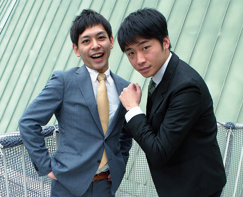 結成3年目で「M-1グランプリ2017」決勝進出を果たした「さや香」の石井誠一(左)と新山士彦=山田夢留撮影