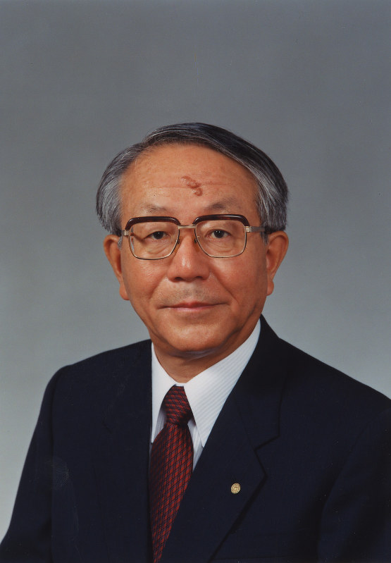 トヨタ自動車社長 奥田碩 22973000303 の写真素材 イラスト素材 アマナイメージズ