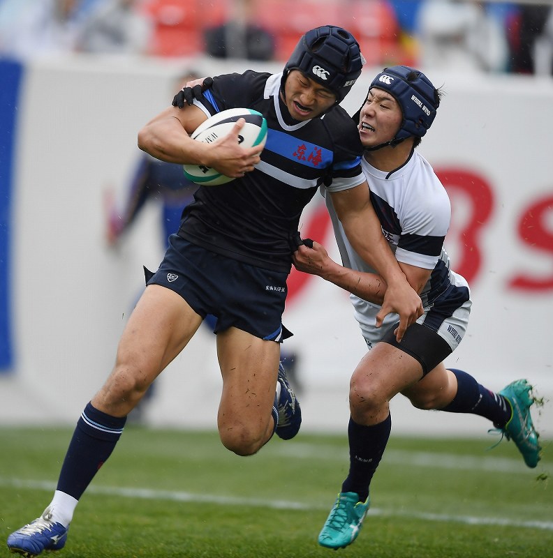 全国高校ラグビー：第7日決勝 東海大仰星が2大会ぶり5回目V [写真