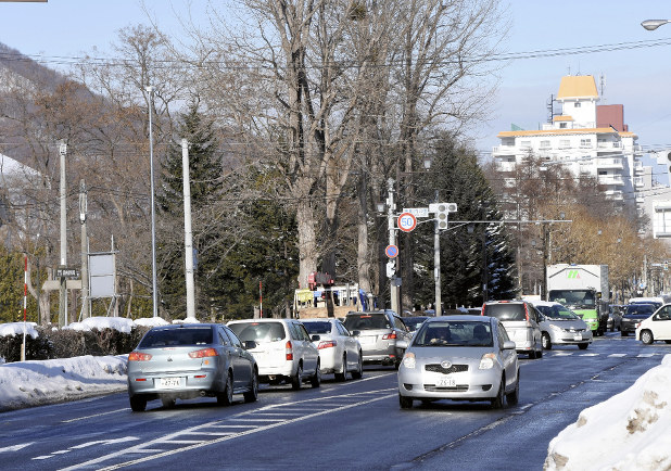 日本ハム 本拠地移転 両候補地 交通に不安 毎日新聞