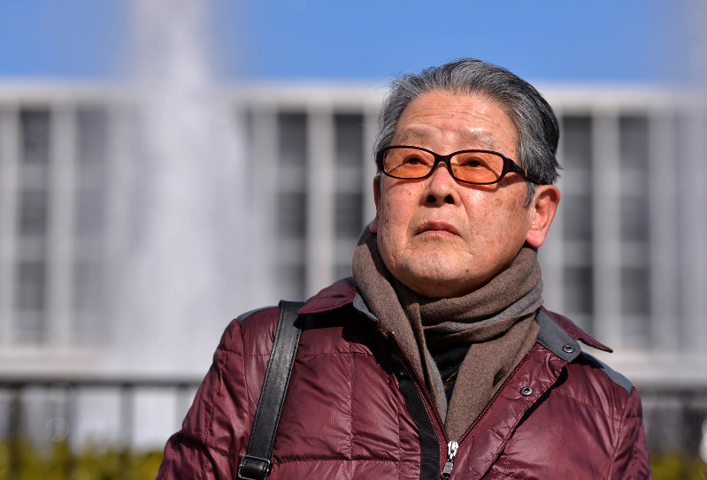 北朝鮮や韓国に住む被爆者に思いを寄せる豊永恵三郎さん=広島市中区で12日