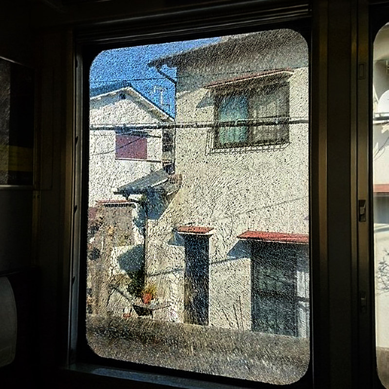 JR山陽線：窓ガラス割れる 明石駅付近を走行中の新快速 | 毎日新聞