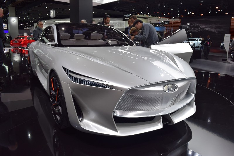 日産自動車の高級ブランド「インフィニティ」のコンセプト車「Qインスピレーション」=米デトロイトで2018年1月15日、清水憲司撮影