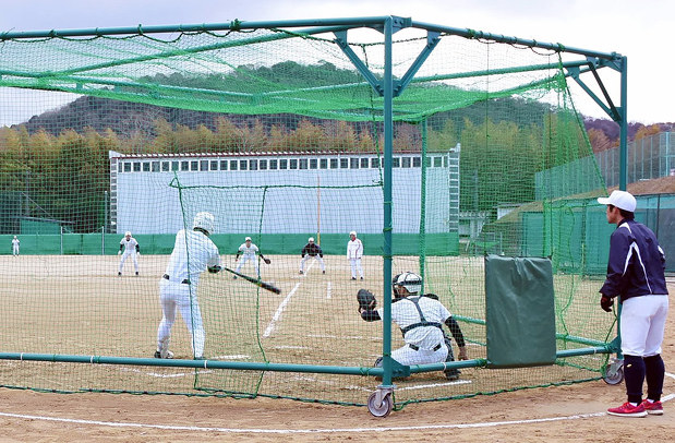 智辯学園 智辯和歌山 野球部 グランドコート
