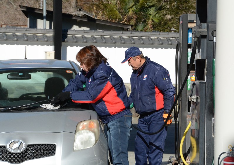 ガソリンスタンド減少 地方衰退に拍車 懸念 経産省 下仁田で初の対策 群馬 毎日新聞
