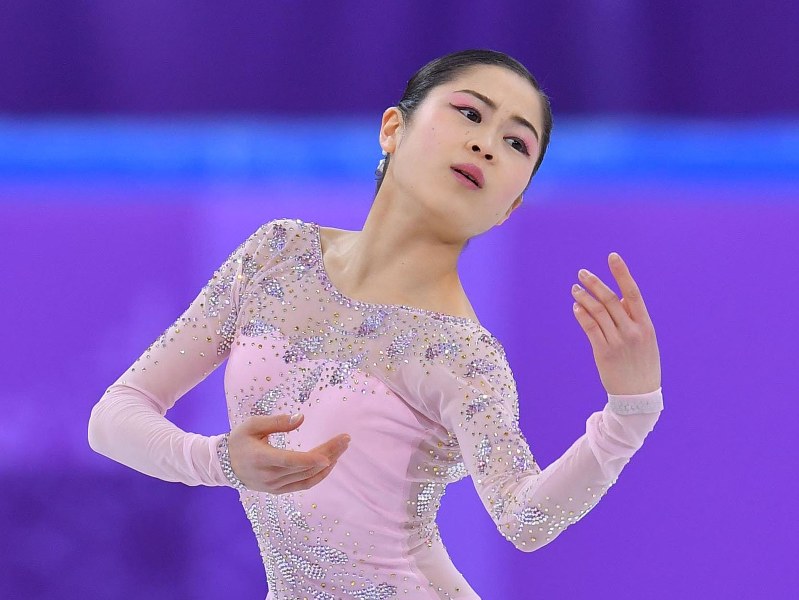 フィギュア団体の女子SPで演技する宮原知子=韓国・江陵アイスアリーナで2018年2月11日、手塚耕一郎撮影