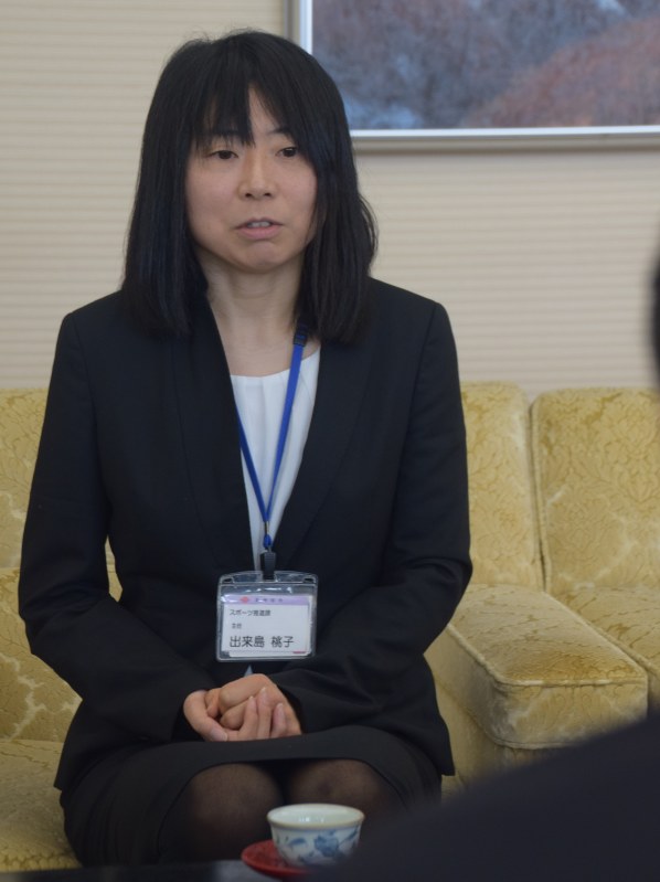 平昌冬季パラリンピック 出来島桃子選手が抱負 知事に 入賞目指す 新潟 毎日新聞