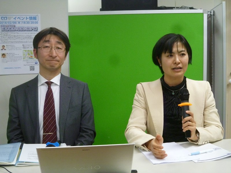 福島の風評被害払拭を語る越智さん(右)と増田さん=毎日メディアカフェで