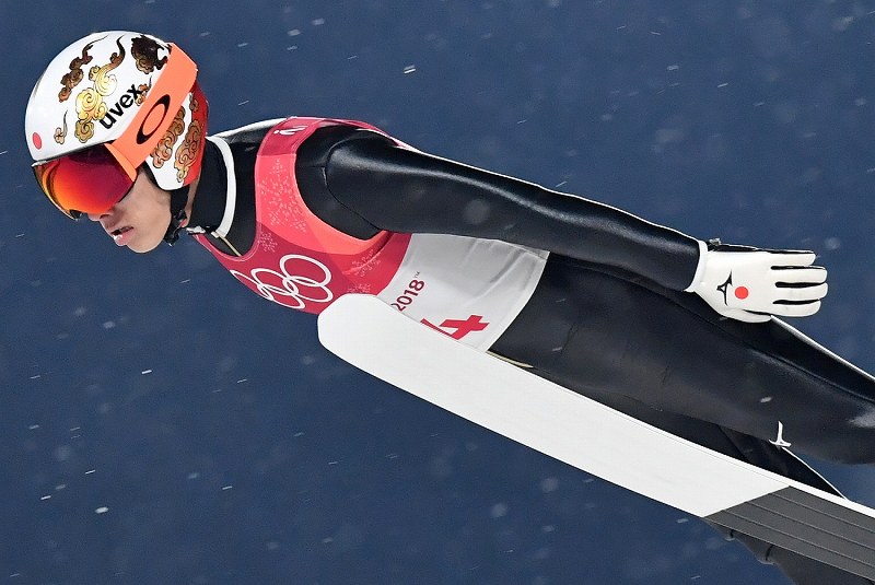 五輪ジャンプ 小林陵 葛西ら４人全員がラージヒル決勝へ 写真特集3 4 毎日新聞