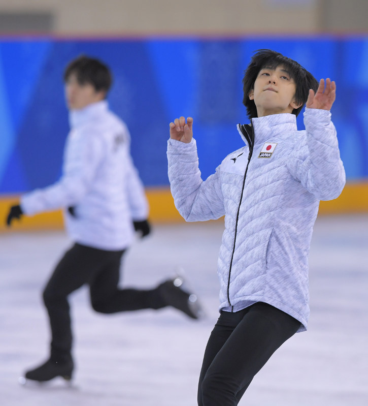 平昌五輪：羽生・宇野ら エキシビションに向けた練習を公開 [写真特集
