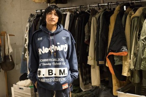 メゾン ミハラヤスヒロ モディファイド リメイク ミリタリージャケット FASCINATE_THE R 2024-25AW スカジャンをメインにしたカジュアル