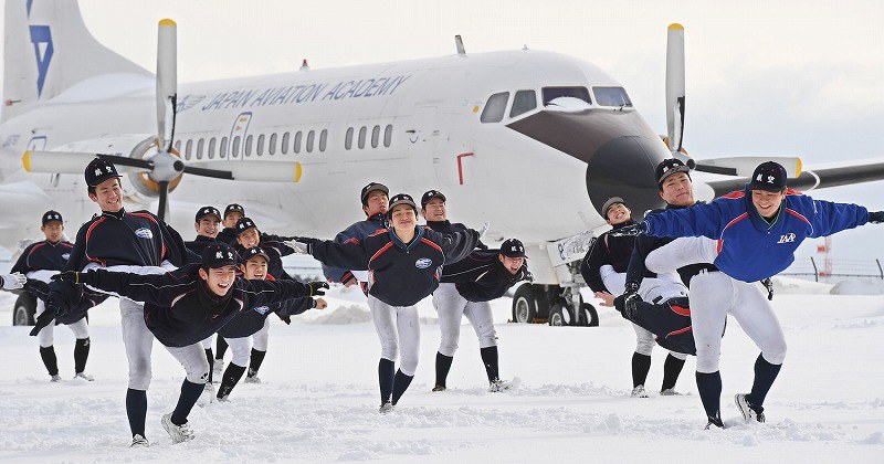 夢ありて：90センバツ／1 日本航空石川 初出場 体幹鍛え、いざ