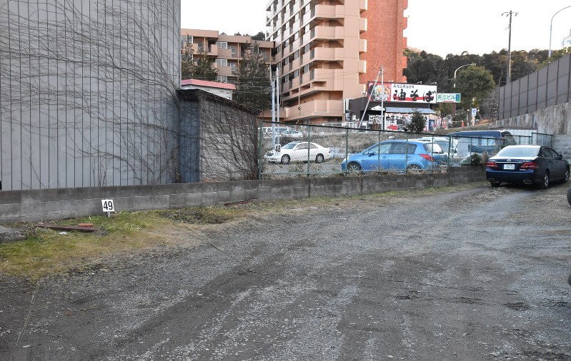 宮城県内で強制不妊手術の拠点の一つだった「愛宕診療所」の跡地。現在は駐車場となり面影は残っていない=仙台市太白区で2018年2月23日、岩崎歩撮影
