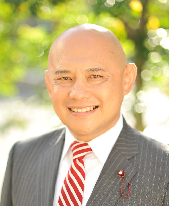 佐藤豪一氏