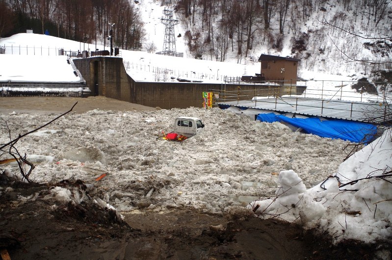 天気 北海道 大雨と融雪進む 増水で男性１人転落 重体 毎日新聞