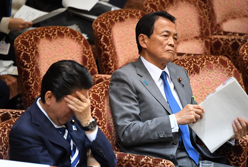 政治ウオッチ：参院予算委員会など [写真特集3/25] | 毎日新聞
