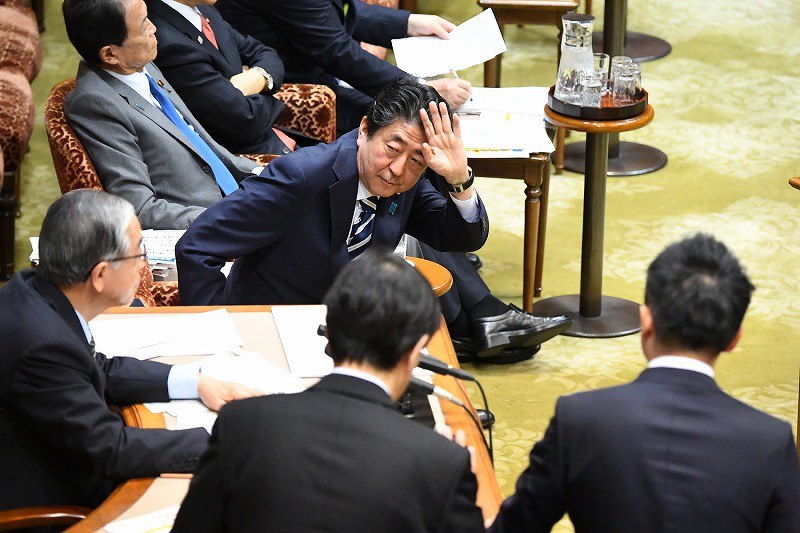 政治ウオッチ：参院予算委員会など [写真特集3/25] | 毎日新聞