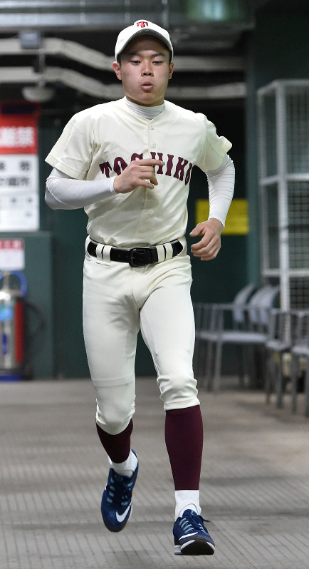 選抜高校野球 ボール使わず調整 東筑 石田 毎日新聞