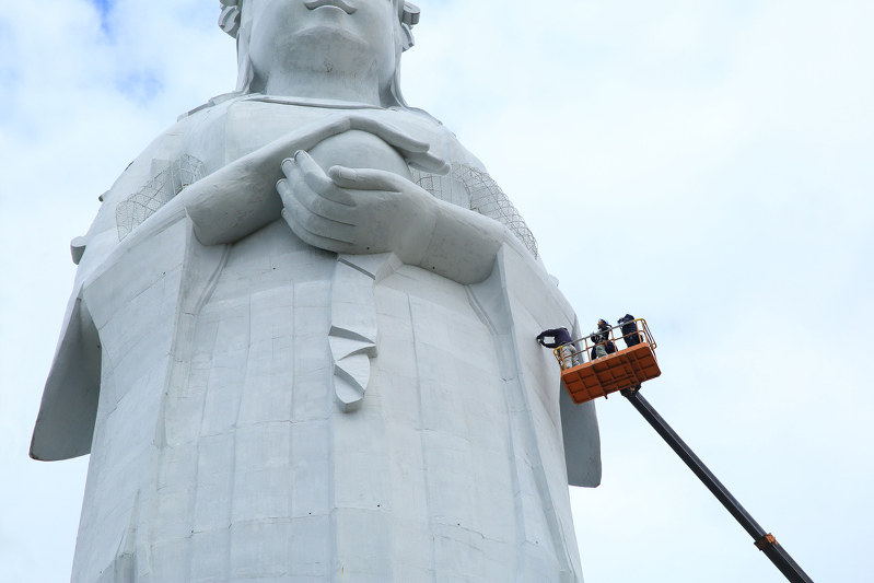 日本ワタシ遺産：登録No.35 東京湾観音(千葉県富津市) | 毎日新聞