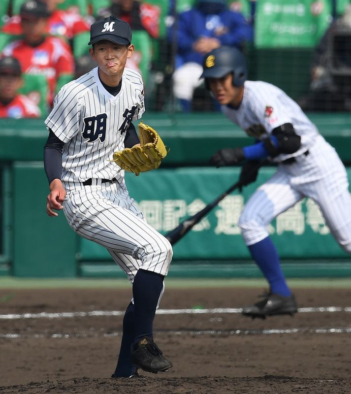 選抜高校野球：第3日目第1試合 明徳義塾（高知）―中央学院（千葉
