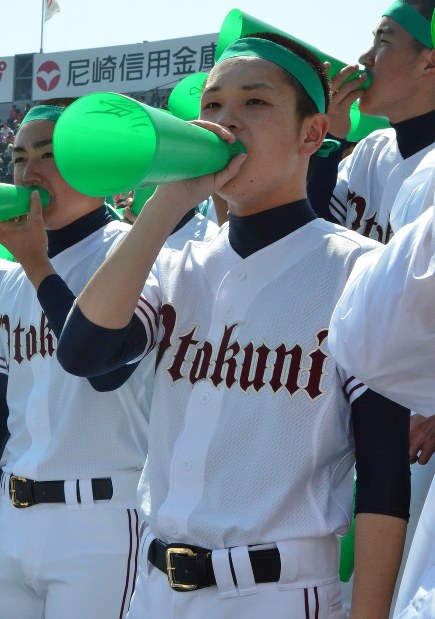 選抜高校野球：また仲間と野球を がん闘病の乙訓・青池 | 毎日新聞