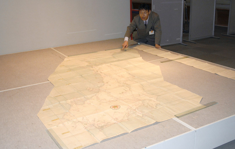 伊能図 最古級の写本を確認 広島県立歴史博物館 毎日新聞
