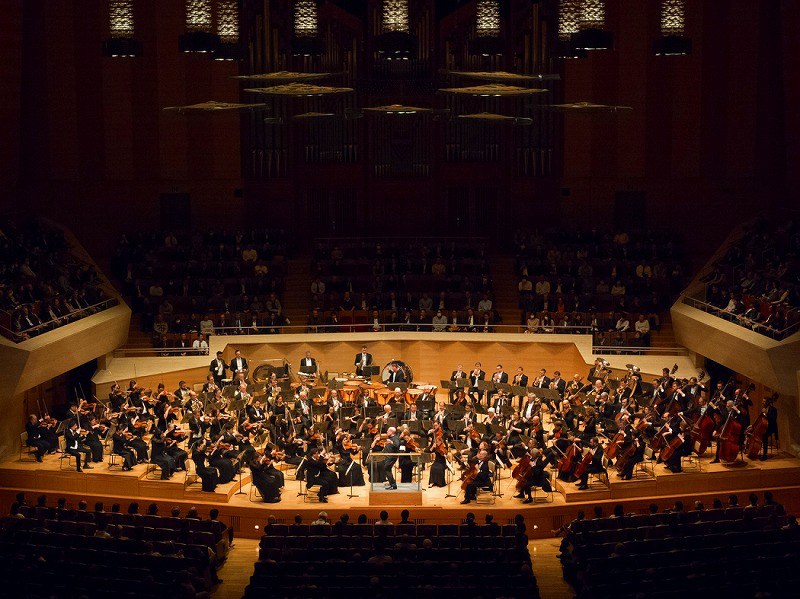 アンコール：ズヴェーデンがNYフィルにもたらした変化とは | 毎日新聞