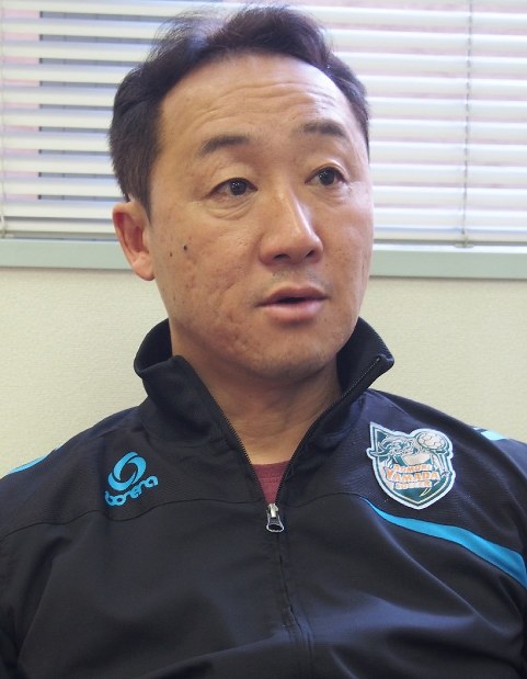 ルーツを訪ねて サッカーｗ杯日本代表候補 ４ 大敗経て意識変化 ｆｗ杉本の恩師 金尚益さん ６０ 毎日新聞