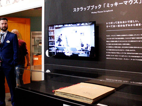 子どもなかよしまつり けやき大通りで憧れのパレード ミッキーらに６万人歓声 和歌山 和歌山 毎日新聞