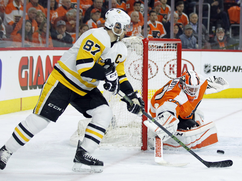 nhl crosby helps penguins beat flyers 5 0 for 3 1 series lead the flyers defenseman 5