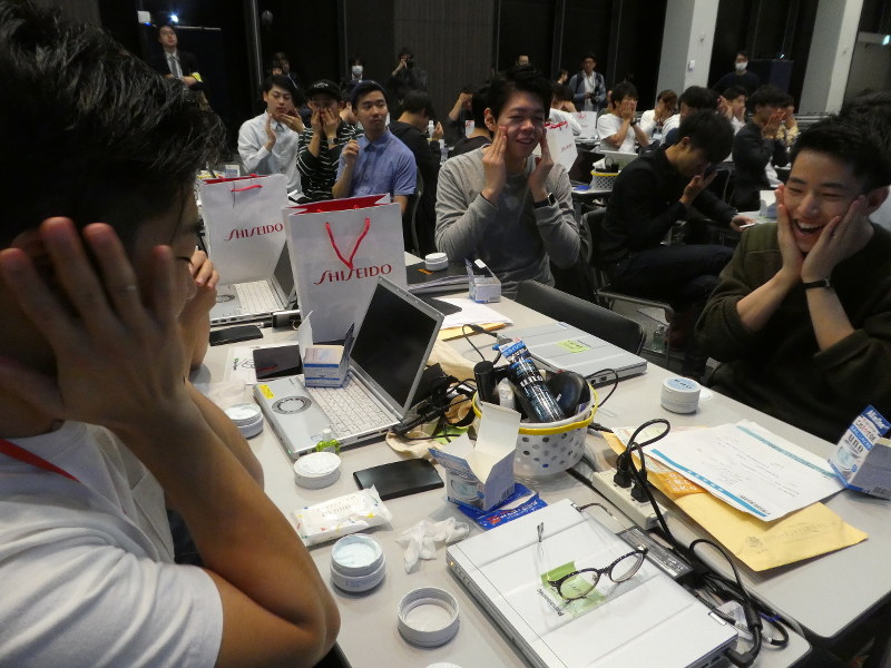 スキンケア 男の身だしなみ手軽に オールインワン人気 毎日新聞