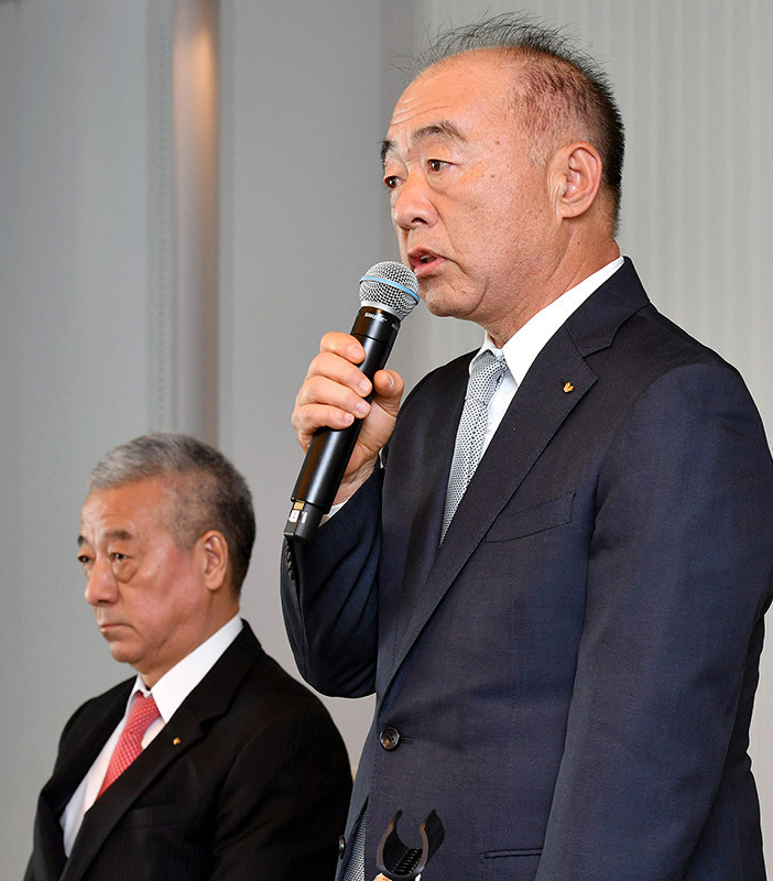 ワコールhd 安心して任せられる 社長退く塚本氏 京都 毎日新聞