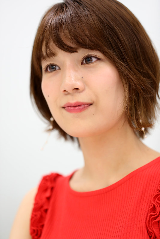 インタビューに答える佐藤さん=東京都目黒区で2018年5月、小座野容斉撮影