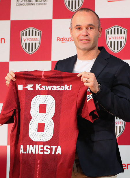 イニエスタ ヴィッセル神戸 2018限定 ユニフォームBOX ヴィッセル神戸 ニュース/レポート : イニエスタ選手のレプリカ