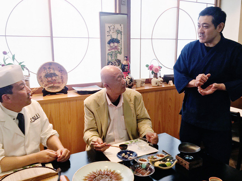 美食地質学入門 第３講 ホタルイカ 湾の深さが味の深さ 毎日新聞