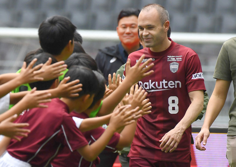 75 Off パスコースがない じゃあ つくればいい ルミ子の勝手にサッカー学 小柳ルミ子 著者 Www Stargroupindia Org