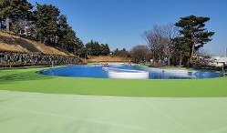 流れるプール