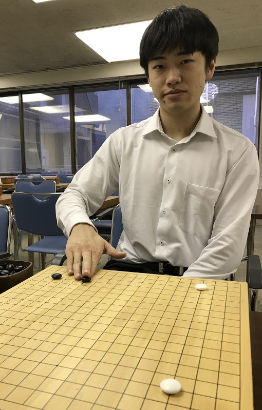 大表拓都二段=東京都千代田区の日本棋院で2018年6月4日午後4時22分、最上聡撮影