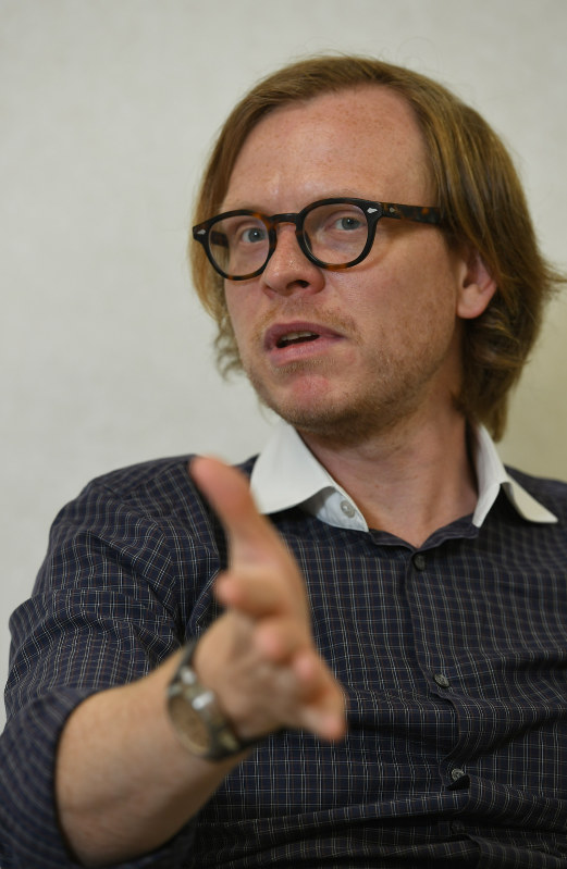 マルクス・ガブリエルさん=東京都文京区で、宮本明登撮影