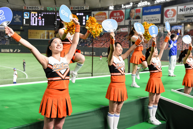 都市対抗野球 ｎｔｔ東日本 東京都 の応援団 １回戦 写真特集1 27 毎日新聞