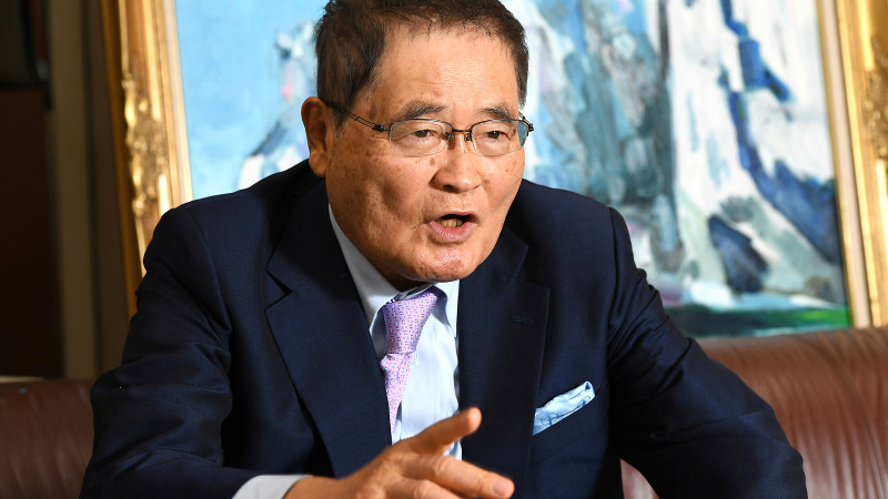 亀井静香氏=宮本明登撮影