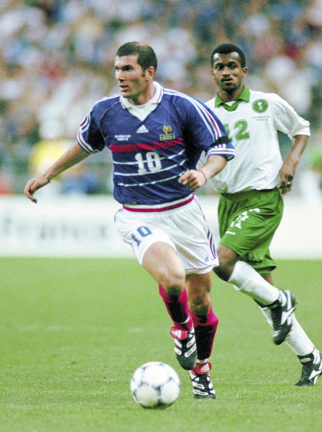 ロシアW杯：フランスの「10」華麗な突破力武器に | 毎日新聞