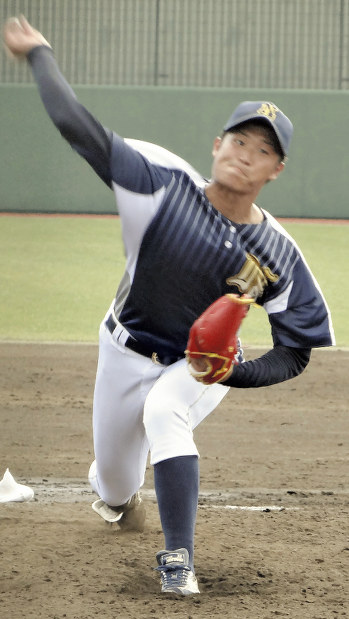 都市対抗を前に練習試合で力投する阿部翔太投手=東京都八王子市のセガサミー球場で