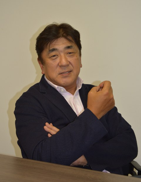 毎小ニュース：社会 秋田で小松左京展 毎小記事も | 毎日新聞