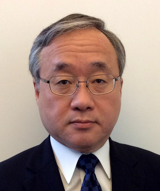 岡本薫明主計局長
