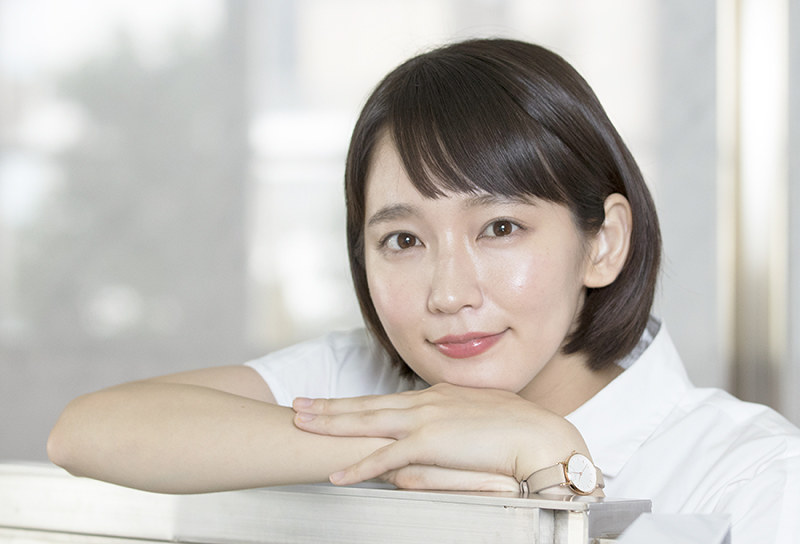 ドラマ「健康で文化的な最低限度の生活」に主演する女優の吉岡里帆=大阪市北区で