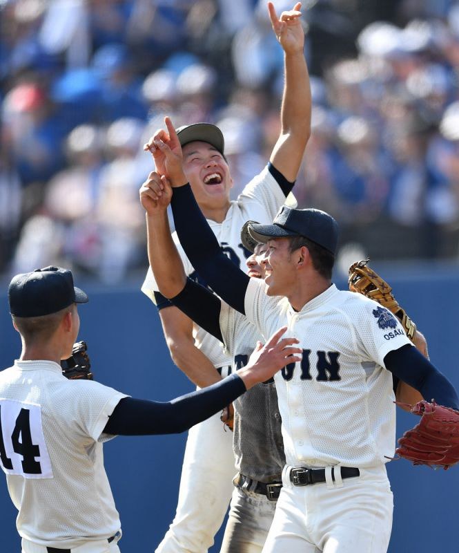 夏の高校野球：大阪桐蔭、2年連続10回目の夏切符 「春夏連覇に挑む