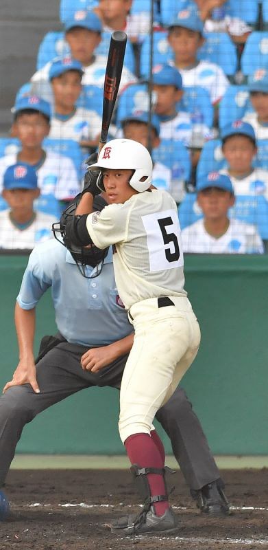 夏の高校野球：第2日第4試合 旭川大高（北北海道）－佐久長聖（長野