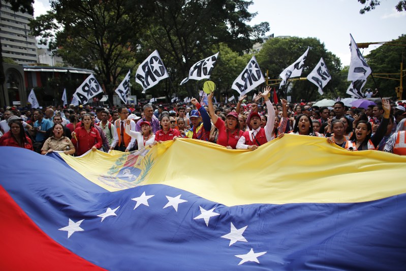Venezuela arrests 6 over drone explosions during Maduro speech